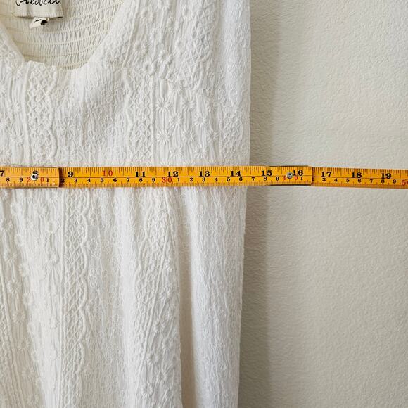 CLEOBELLA Violet Embroidered Spaghetti Strap V-Neck Bow Smocked Mini Dress Sz M - Picture 15 of 16